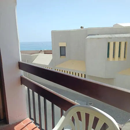 Montramar Fisherman's Beach Apartment